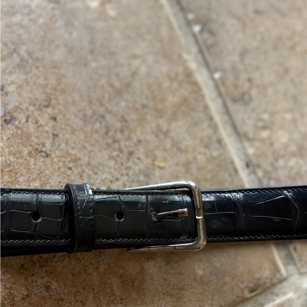 Black 1” Width Crocodile Embossed Belt with Silver Buckle, L/XL (fits 40”-45”)